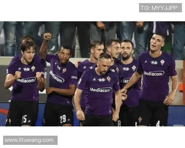 弗洛西与费拉拉的巅峰对决谁能笑到最后解析战术与实力的较量